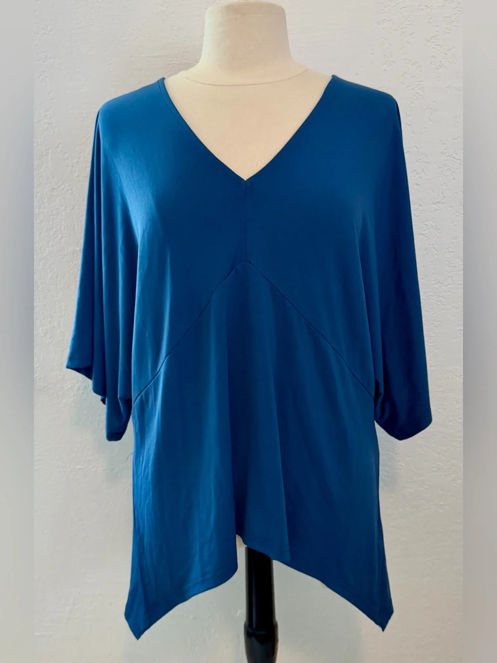 Relaxed V-Neck Tunic in Teal Blue - Picture 1 of 4